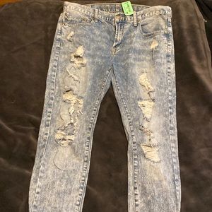 American eagle ripped jeans